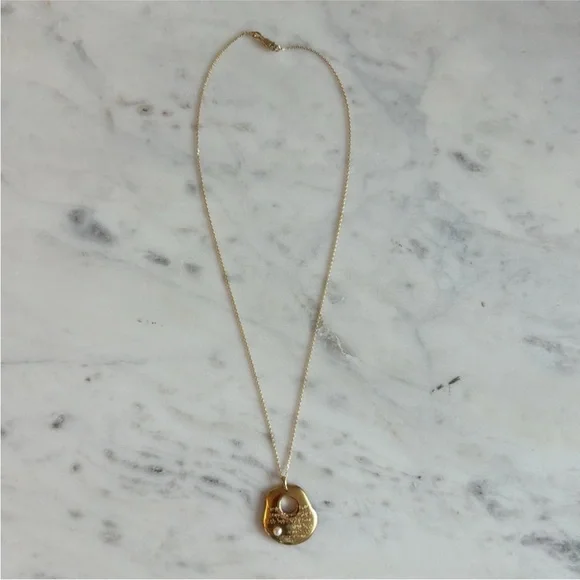 Yvel Gold Pendant Necklace